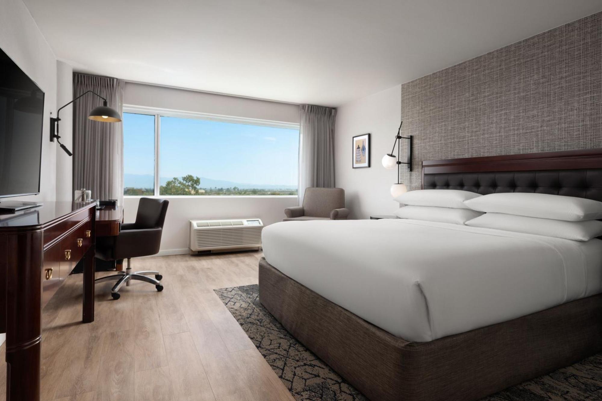 Sheraton Ontario Airport Hotel מראה חיצוני תמונה